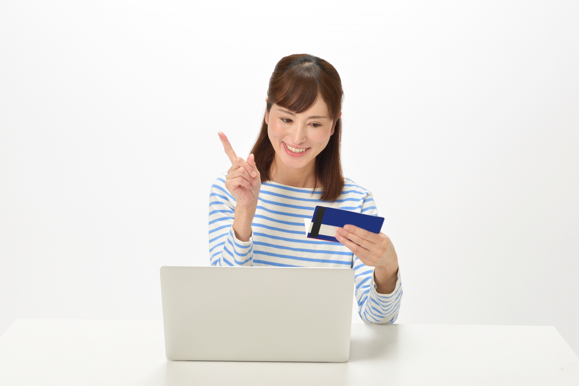 銀行のサービスがさらに便利に!インターネットバンキングとは
